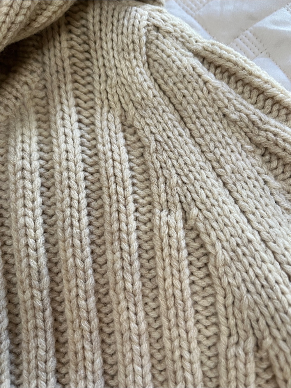 The Limited wide collar a tie-front belt 100% Lambswool Cardigan Sweater size M - Picture 5 of 6